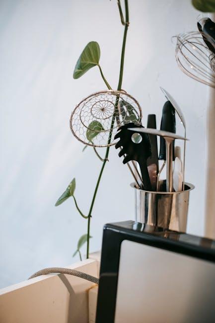 Organizing Utensils for Quick Access and Safety